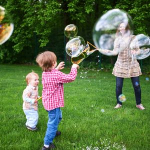 kids bubble party